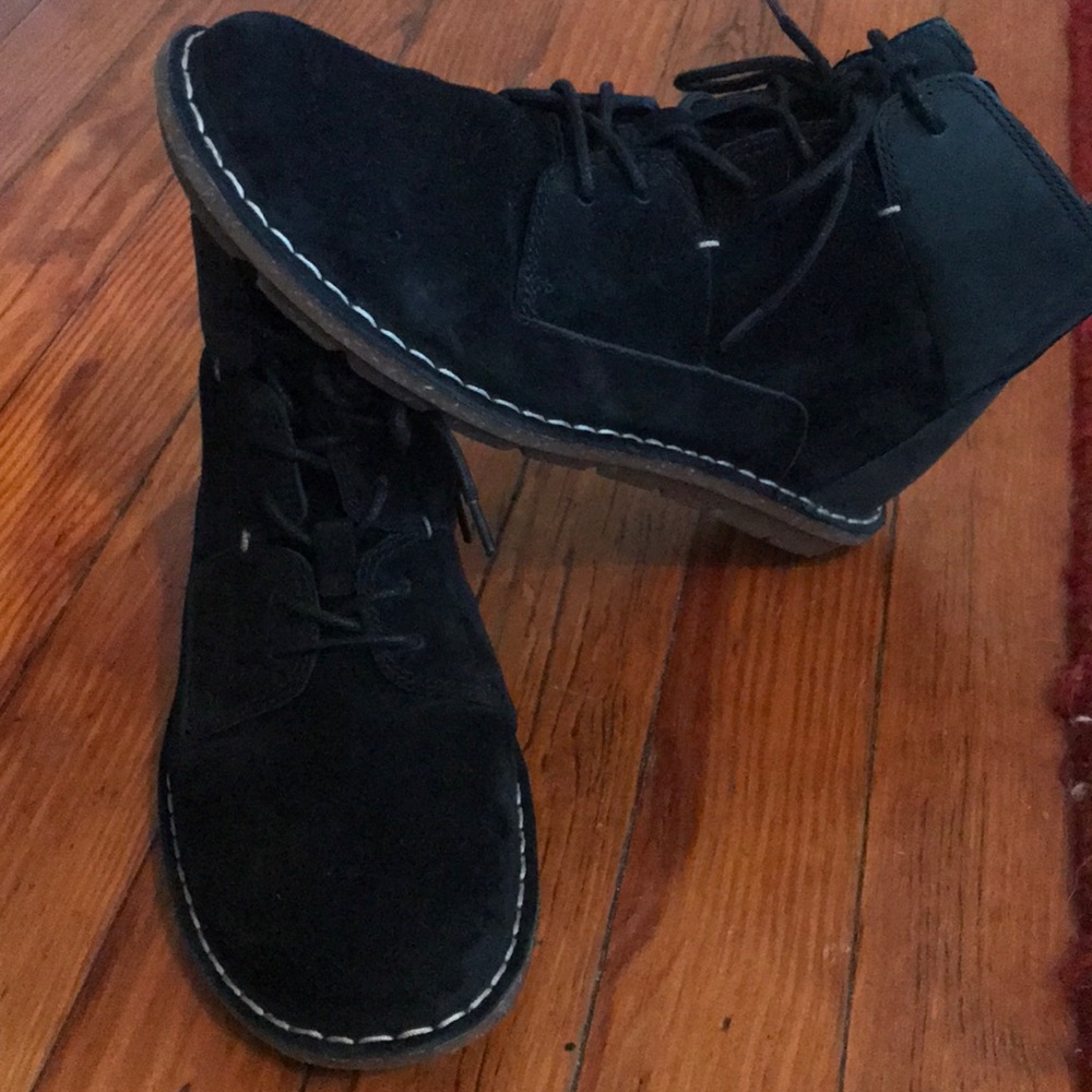 Clark’s Leather & Suede Lace-up Boots